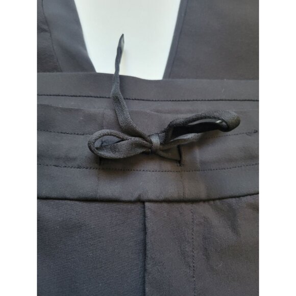 NWOT ATHLETA Headlands Hybrid Trek Jogger Women’s Size 10 Black Drawstring Pant - Picture 3 of 9